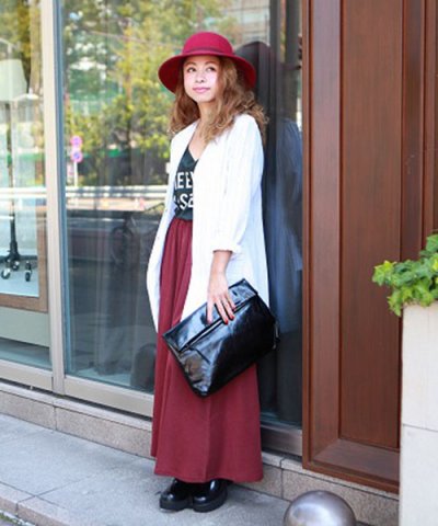 B136070　DIL　LEATHERCLUTCH　BAG
