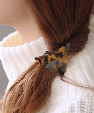 三角べっ甲ヘアゴム