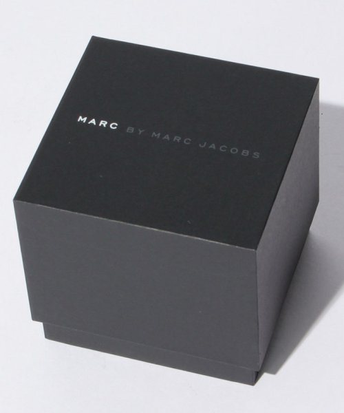  Marc Jacobs(マークジェイコブス)/MARCBYMARCJACOBS(マークバイマークジェイコブス)MBM3194/img05