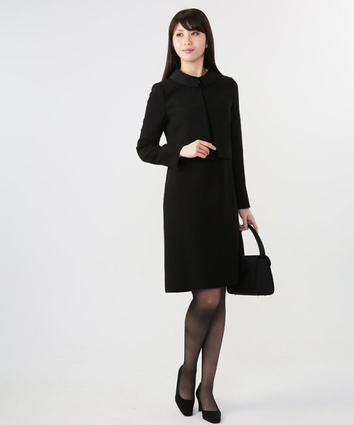 セール 50 Off 東京ソワール オールシーズン ステンカラーブラックフォーマルスーツ フォルムフォルマ Form Forma Magaseek