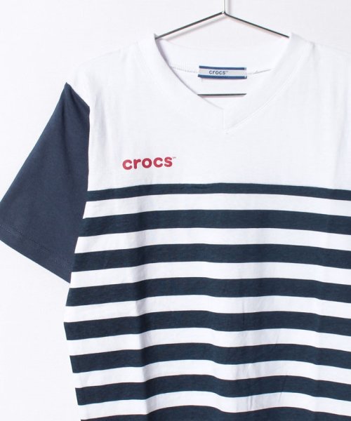 crocs(KIDS WEAR)(クロックス（キッズウェア）)/ボーダープリントVネックTシャツ/img02