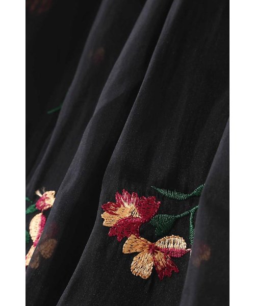 ROSE BUD(ローズバッド)/フラワー刺繍スカート/img02