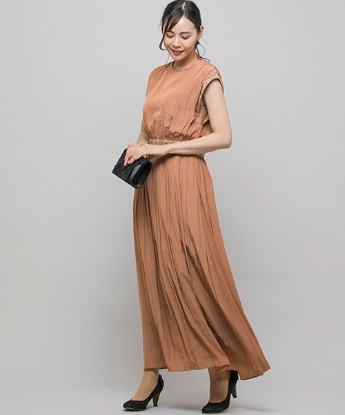 セール 結婚式 お呼ばれ対応ワンピース パーティ プリーツロングワンピース フォルムフォルマ Form Forma Magaseek