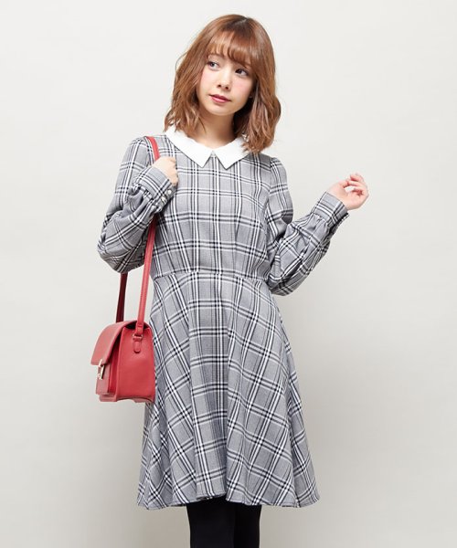 セール 70 Off 衿付きチェック柄フレアワンピース イング Ingni Magaseek セール 70 Off 衿付きチェック柄フレアワンピース イング Ingni Magaseek