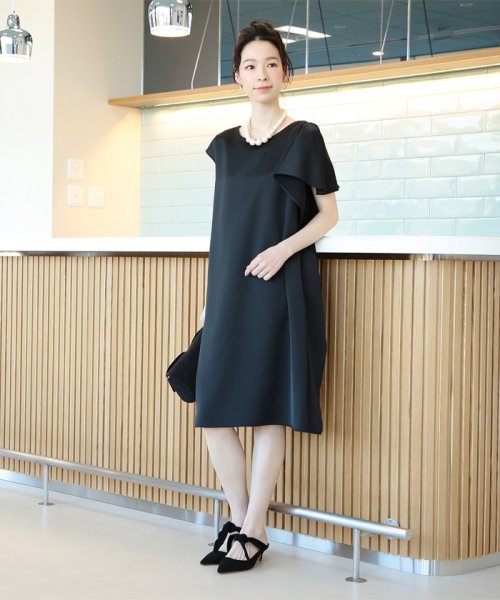 クーポン セール 60 Off Ray Beams サテン アシメ ラッフル ワンピース ビームス アウトレット Beams Outlet Magaseek