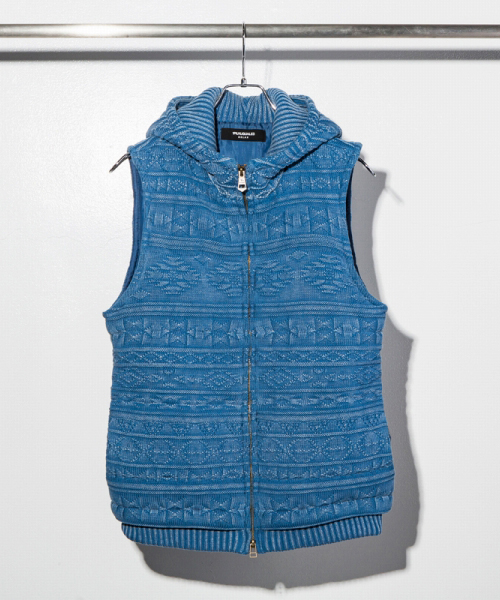 オルテガ柄ニットベスト(500903353)｜HANKYU MEN'S / 阪急メンズ