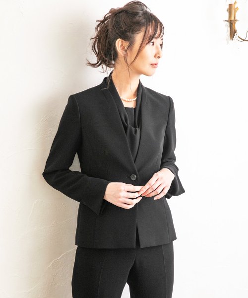 礼服 喪服 卒業式 セレモニー対応 ノーカラージャケットセットアップパンツスーツ 3点セット フォルムフォルマ Form Forma Magaseek