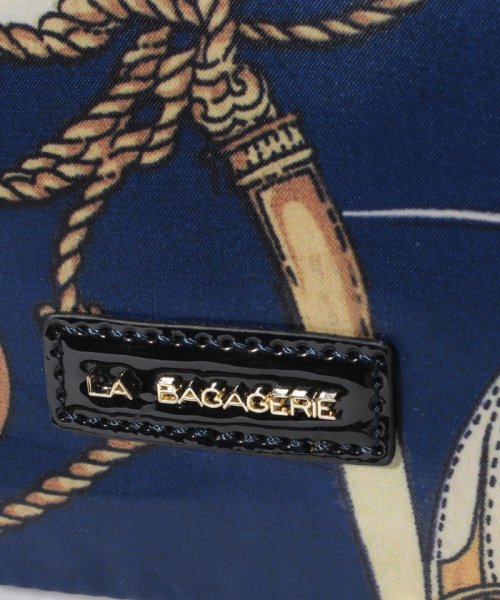 LA BAGAGERIE(ラ　バガジェリー)/スカーフ柄ショルダーバッグ/img04
