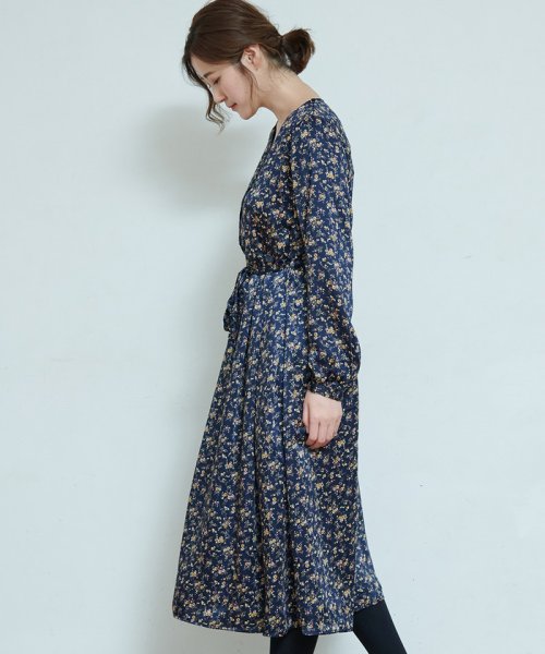 セール Vネック花柄ワンピース ロペピクニック Rope Picnic Magaseek