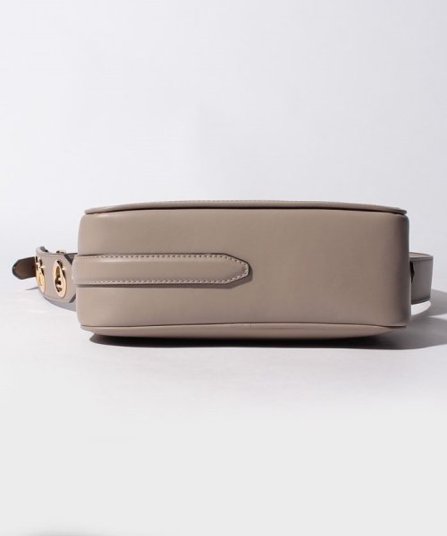 FENDI(フェンディ)/【FENDI】ショルダーバッグ/FENDI CAM【DOVE+SOFT GOLD】/img03