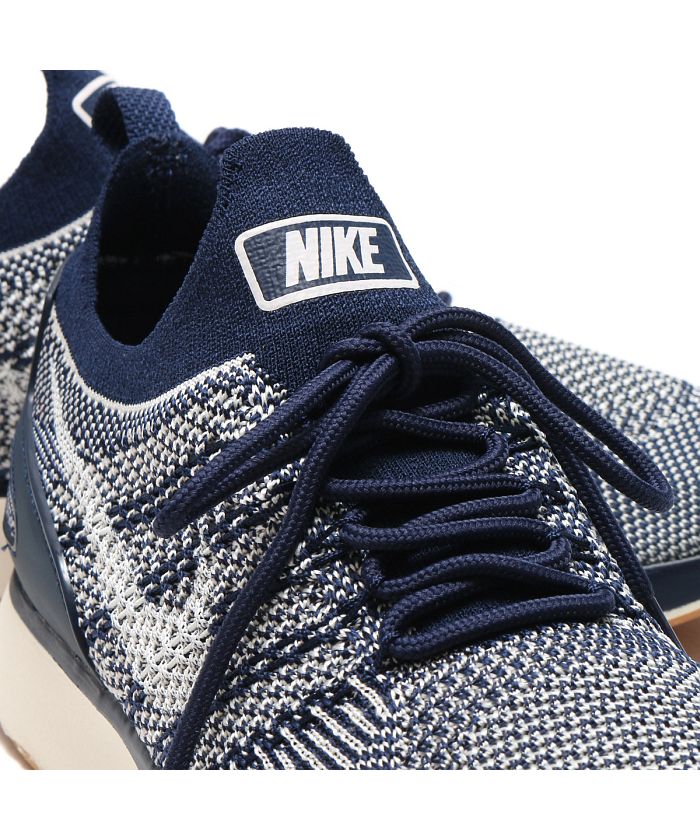 nike flyknit racer brown