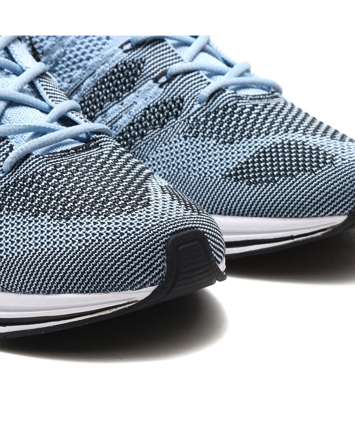 nike flyknit trainer blue