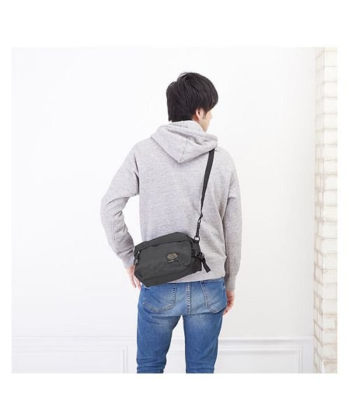 FORECAST フォーキャスト forecast9104 ウエストバッグ 2.5L