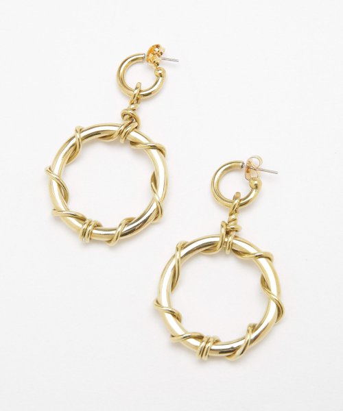 nano・universe(ナノ・ユニバース)/SOKO/KAMBA DANGLE PIERCED EARRINGS/img01