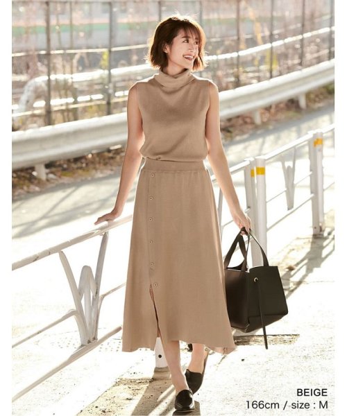 女性スリムニットタートルネック基本タンクトップ女性ニット American Apparel American Apparel タートルタンクトップの通販 By
