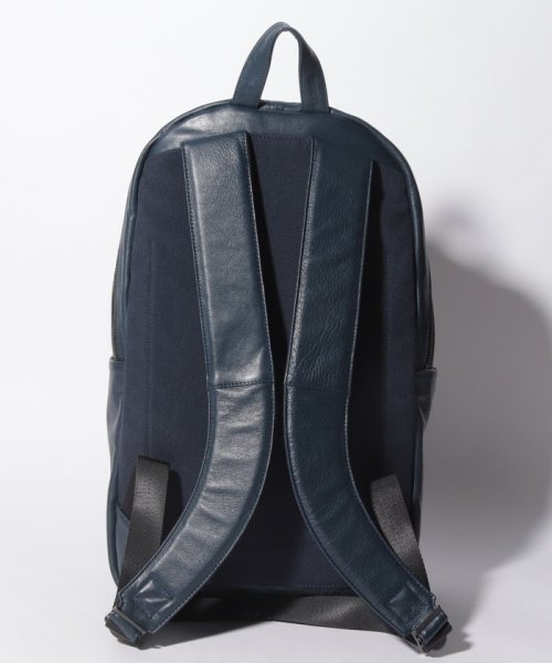 PATRICK STEPHAN(パトリックステファン)/Leather backpack ’round double F’/img02