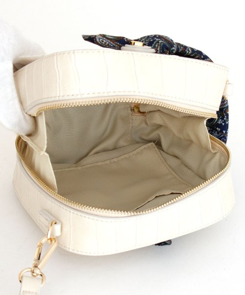 UNGRID bag(アングリッド　バッグ)/スカーフ付クロコ風型押しスクエアバッグ/img31