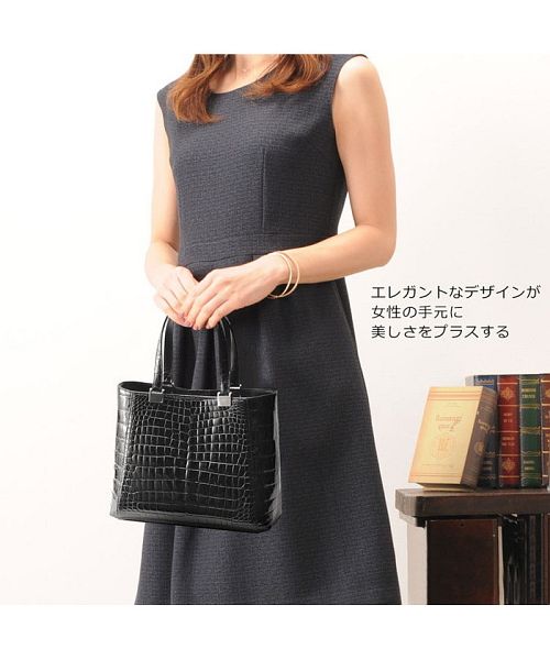本物のクロコダイルレザーハンドバッグ センター取り 日本製