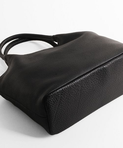 牛革レザーフォーマルバッグ ファスナー付きポケット×1