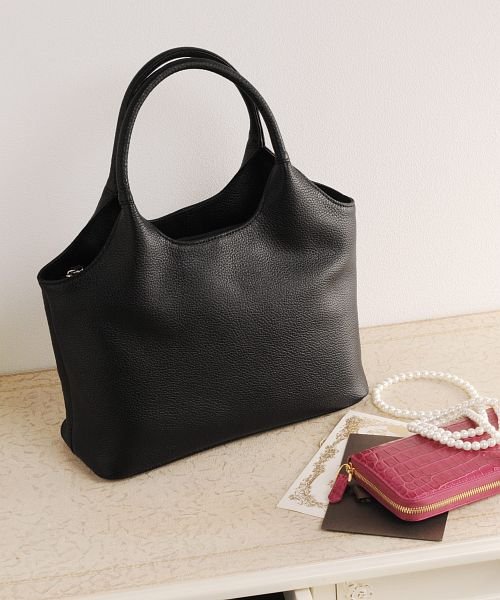 牛革レザーフォーマルバッグ ファスナー付きポケット×1