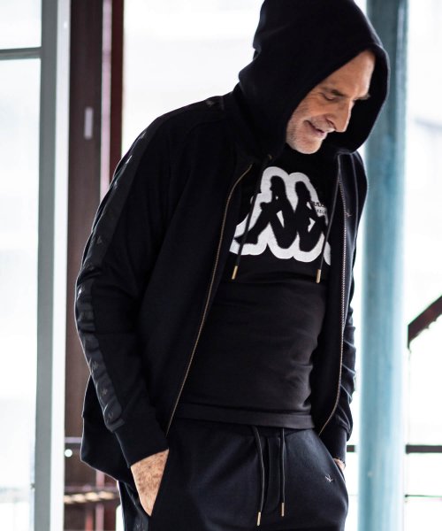 Kappaコラボレーション Kappa 1piu1uguale3 Relax メンズファッション 阪急百貨店公式通販 阪急 Men S Online Store