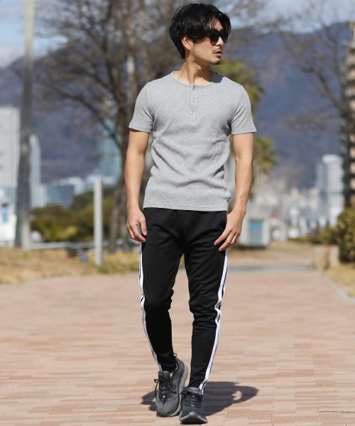 クーポン セール 15 Off ヘンリーネックワッフルｔ サーマル Tシャツ ヘンリーネック 夏服 メンズ 半袖 無地 カットソー ティーシャツ ジギーズショップ Jiggys Shop Magaseek