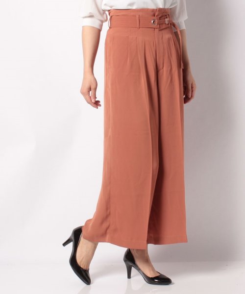 セール Kbf ベルトワイドストレートパンツ アーバンリサーチ アウトレット Urban Research Outlet Magaseek
