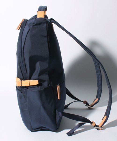 セール 50 Off 軽量ナイロンカジュアルリュックサック イザック Y Saccs Magaseek