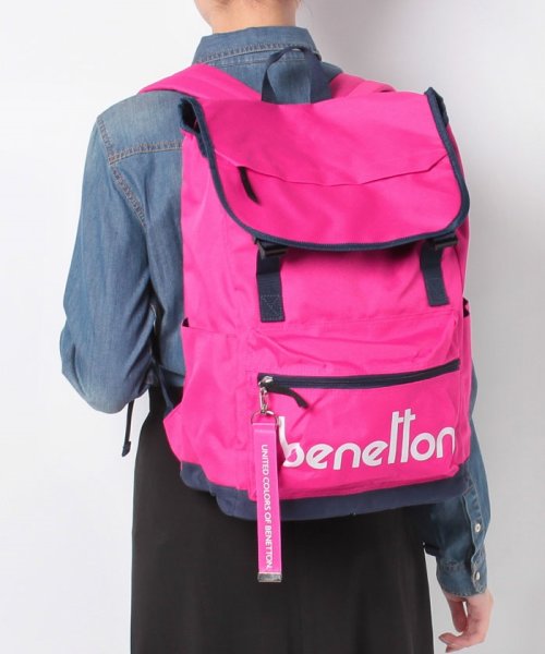 BENETTON (women)(ベネトン（レディース）)/背面ファスナー付きロゴフラップリュック・バックパック/img32