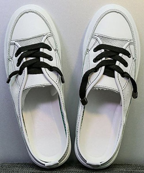 セール 28 Off メッシュ スニーカー ミュール レディース 歩きやすい靴 おしゃれ フラットシューズ ミニミニストア Miniministore Magaseek