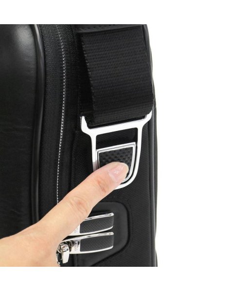 【日本正規品】トゥミ ビジネスバッグ TUMI サドラー ブリーフ アライブ ARRIVE Sadler Brief 25503002 ×1 ジップポケット ポケット