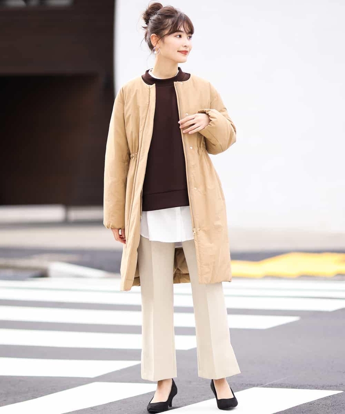 ノーカラーフェイクファー付2WAYダウン