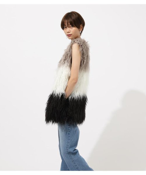 AZUL by moussy(アズールバイマウジー)/MIX ECO FUR VEST/img01