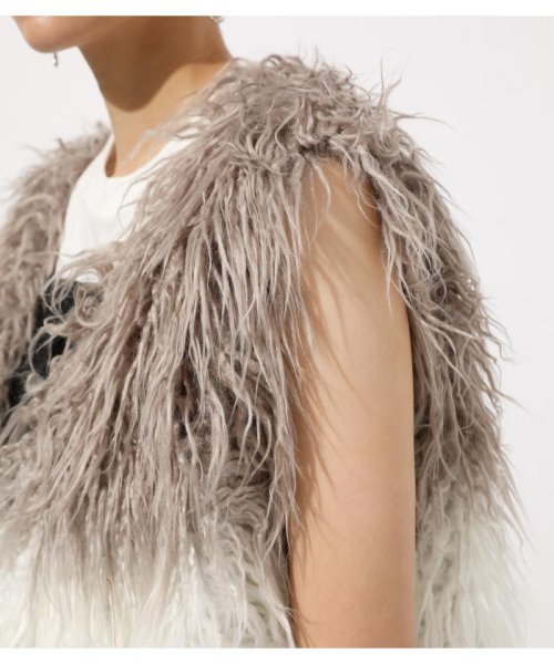AZUL by moussy(アズールバイマウジー)/MIX ECO FUR VEST/img07