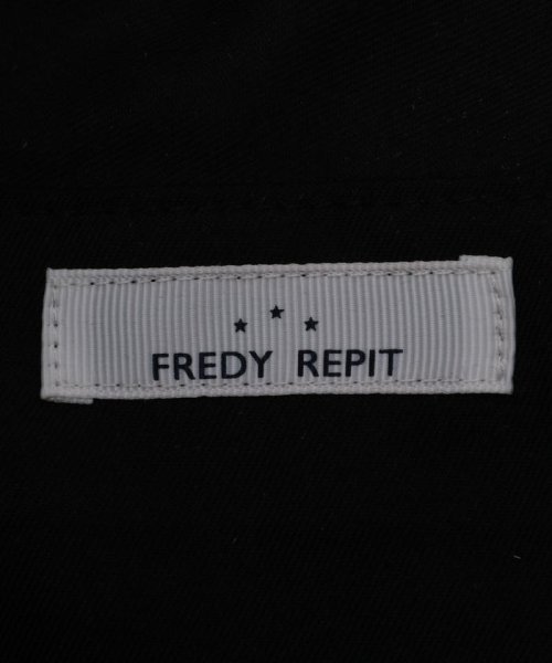 FREDY REPIT(フレディレピ)/キルティングバナナボディバッグ/img07