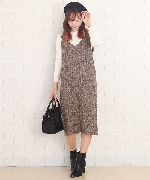 Vネックセーターワンピース 韓国 ファッション レディース 秋用 冬用 あたたかい カワイイ Vl 5293 A W アミュレット Amulet Magaseek