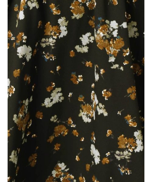 ロングマキシフラワーワンピース エモダ Emoda Magaseek