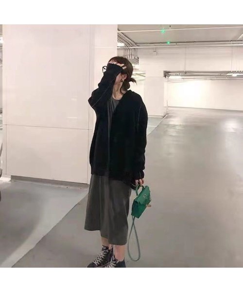 セール 38 Off ニットカーディガン レディース アウター ゆったり トップス 羽織り Vネック カーディガン 体型カバー 長袖 中厚手 ミニミニストア Miniministore Magaseek