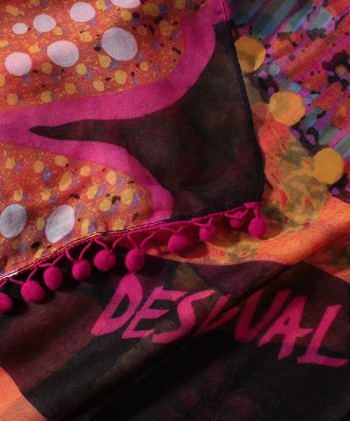 Desigual(デシグアル)/ACCESSORIES FABRIC RECTANGLE FOULARD/img01