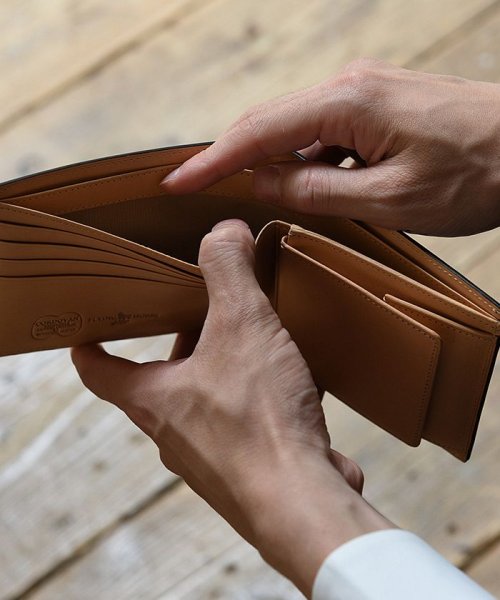 コードバン二つ折り財布 