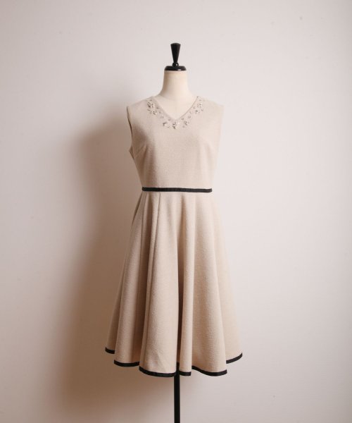 ビジュー付きツイードノースリーブワンピース トッコクローゼット Tocco Closet Magaseek