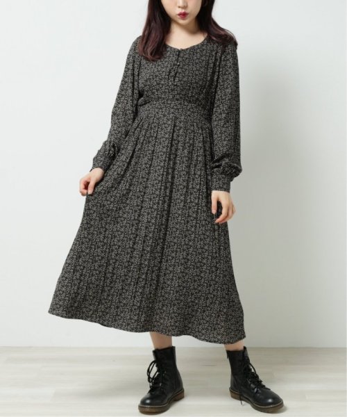 セール アソート小花柄ワンピース レイカズン Ray Cassin Magaseek