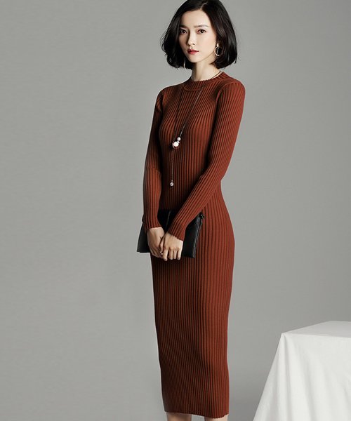 セール 29 Off ニットワンピース レディース 春 秋 長袖 タイト マキシ丈 ロングワンピ ミモレ丈 リブ ストライプ 春 春物 ニットセーター プルオーバー カラメル ドゥーベル Doux Belle Magaseek