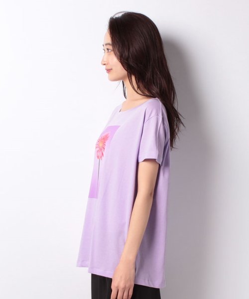 BENETTON (women)(ベネトン（レディース）)/コットンプリント半袖Tシャツ・カットソー/img49