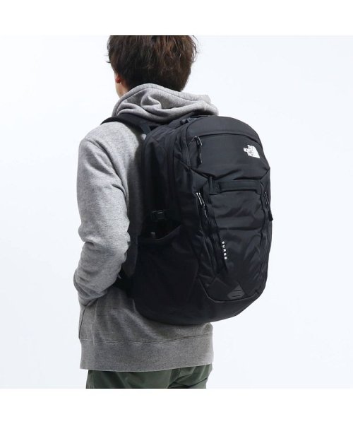 日本正規品 ザ ノース フェイス リュック The North Face Surge B4 31l 通勤 通学 Nm ザノースフェイス The North Face Magaseek