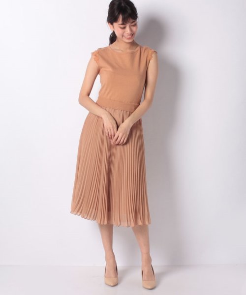 セール プリーツドッキングop レッセ パッセ Laisse Passe Magaseek