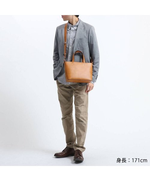 日本正規品 エルゴポック トートバッグ Hergopoch 06 Series 小さめ 本革 2way 斜め掛け メンズ レディース 06 Mit エルゴポック Hergopoch Magaseek 日本正規品 エルゴポック トートバッグ Hergopoch 06 Series 小さめ 本革 2way 斜め掛け メンズ レディース 06 Mit エルゴポック Hergopoch Magaseek
