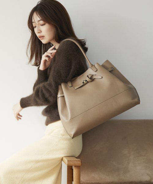 【TREASURE TOPKAPI】トレジャー トプカピ シュリンクレザー ベルトデザイン レディース A4 トートバッグ 