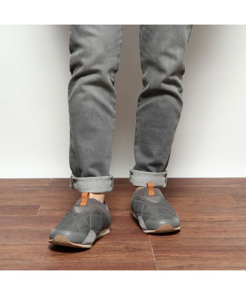 テバ Teva スリッポン エンバーモック Ember Moc 1018226