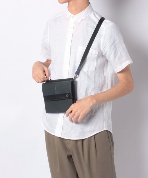 セール 50 Off ポイントカラーウォレット付き横型ショルダーバッグ ベネトン メンズ Benetton Mens Magaseek セール 50 Off ポイントカラーウォレット付き横型ショルダーバッグ ベネトン メンズ Benetton Mens Magaseek
